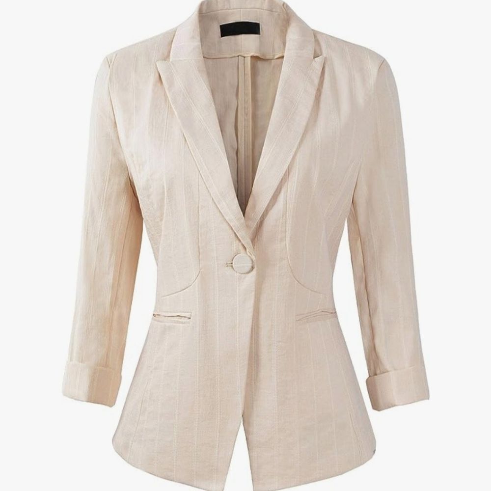 🩵NWT Cream Striped Lightweight 3/4 Sleeve Boyfriend Blazer Medium